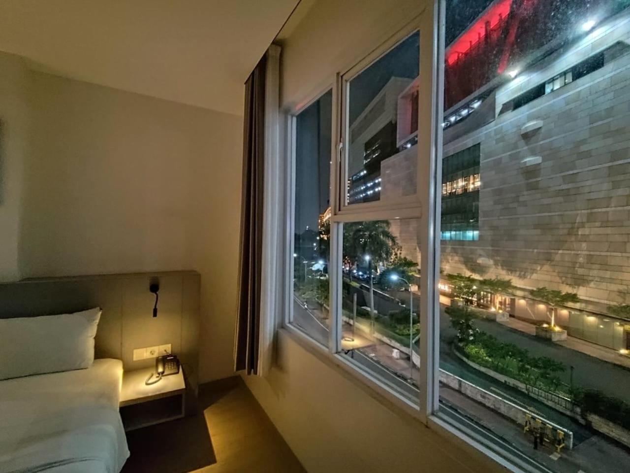 Grand Thamrin Hotel Jakarta Exteriör bild